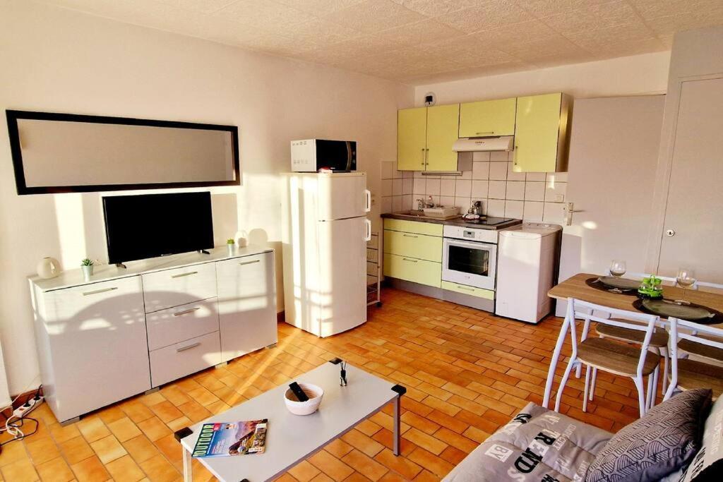 Apartment Avec Piscine Antibes